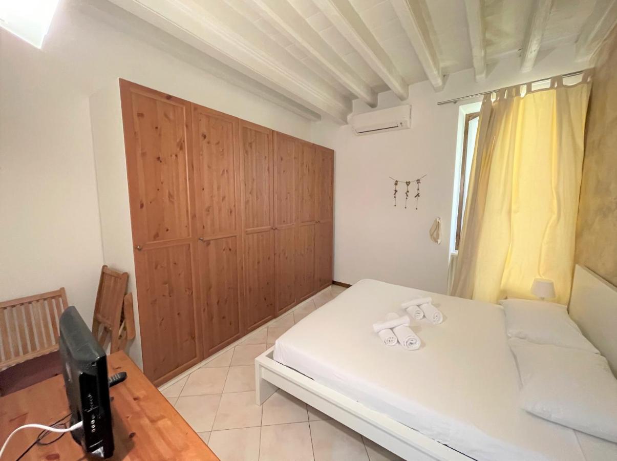 Desenzanoloft Le Petit Bijou - Restyling 2025 - Downtown דסנזאנו דל גארדה מראה חיצוני תמונה