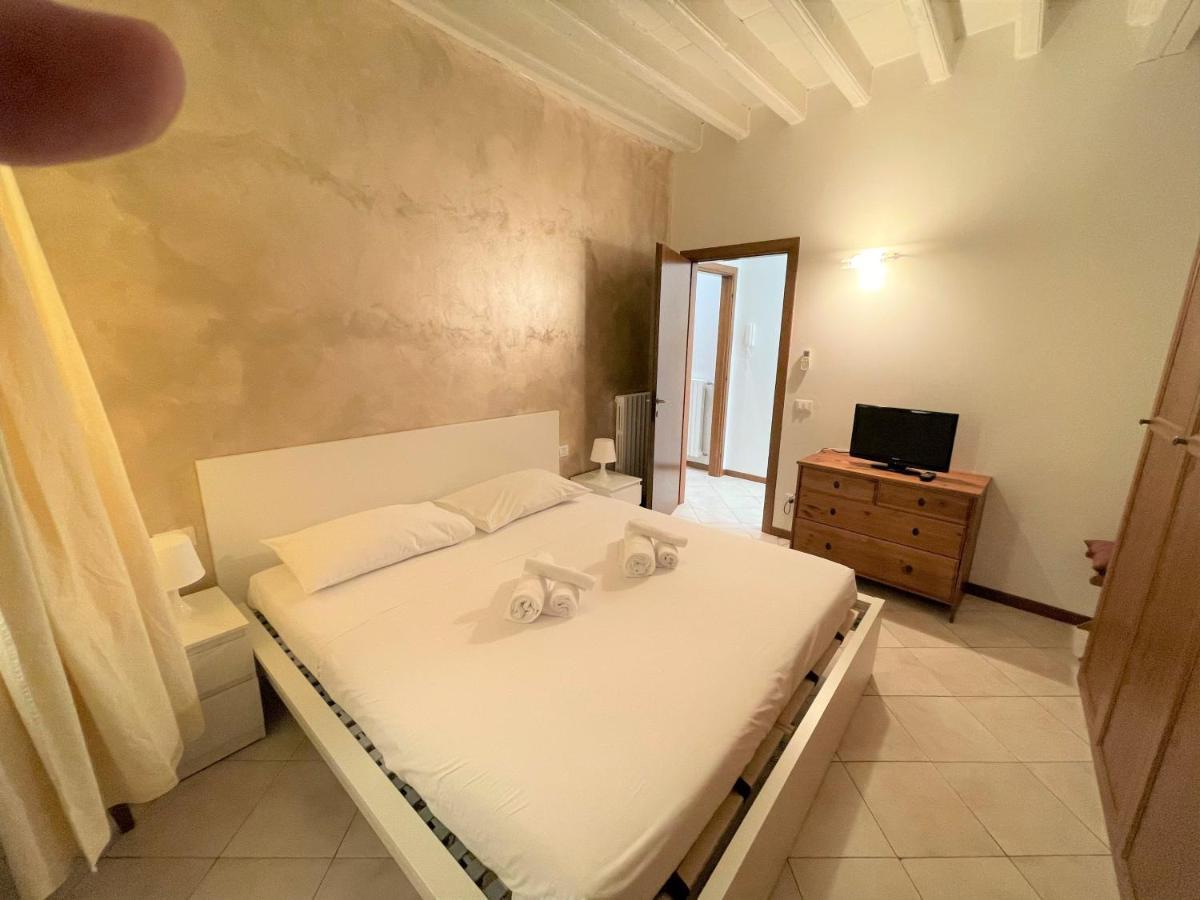 Desenzanoloft Le Petit Bijou - Restyling 2025 - Downtown דסנזאנו דל גארדה מראה חיצוני תמונה