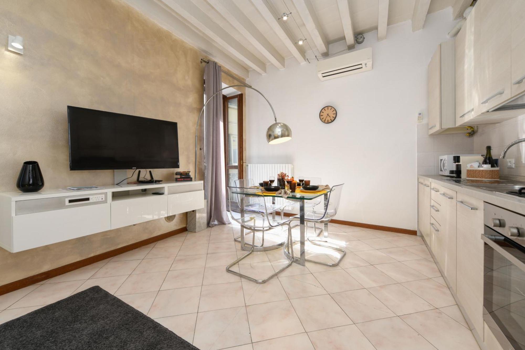 Desenzanoloft Le Petit Bijou - Restyling 2025 - Downtown דסנזאנו דל גארדה מראה חיצוני תמונה