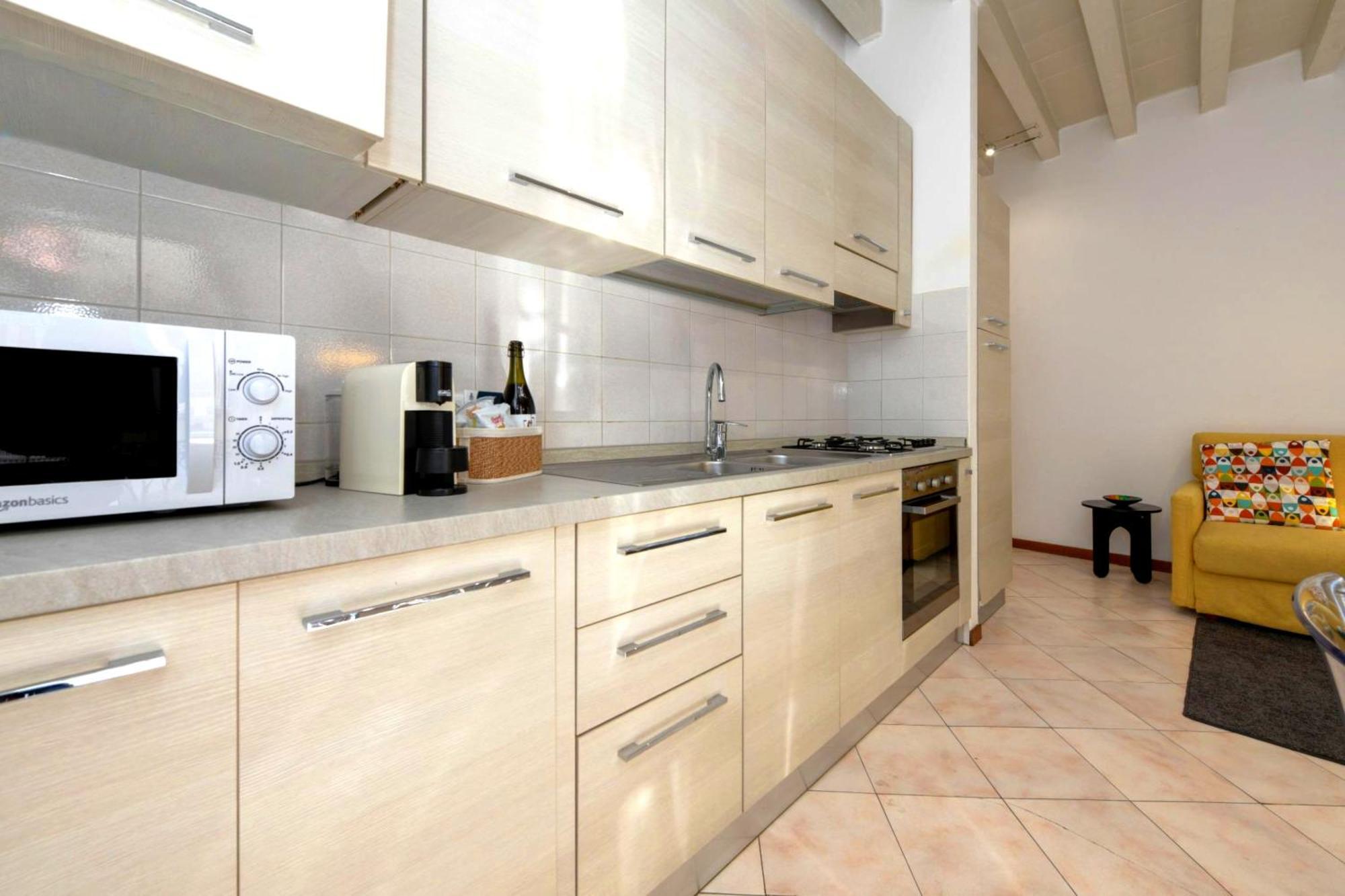 Desenzanoloft Le Petit Bijou - Restyling 2025 - Downtown דסנזאנו דל גארדה מראה חיצוני תמונה