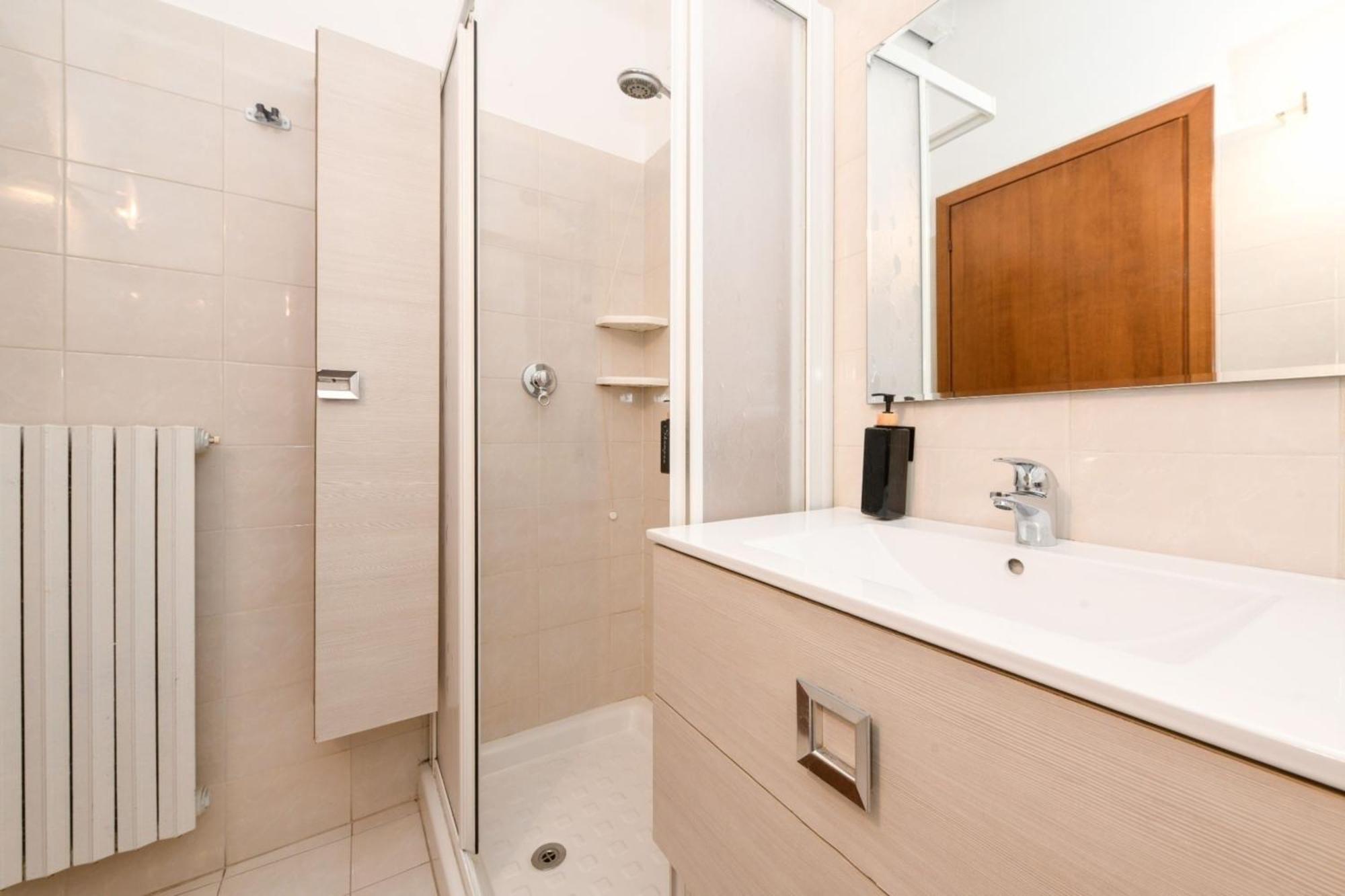 Desenzanoloft Le Petit Bijou - Restyling 2025 - Downtown דסנזאנו דל גארדה מראה חיצוני תמונה