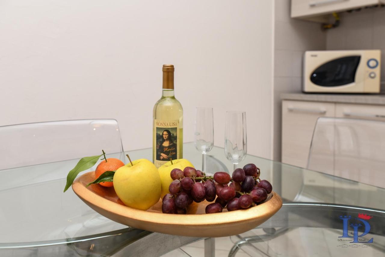 Desenzanoloft Le Petit Bijou - Restyling 2025 - Downtown דסנזאנו דל גארדה מראה חיצוני תמונה